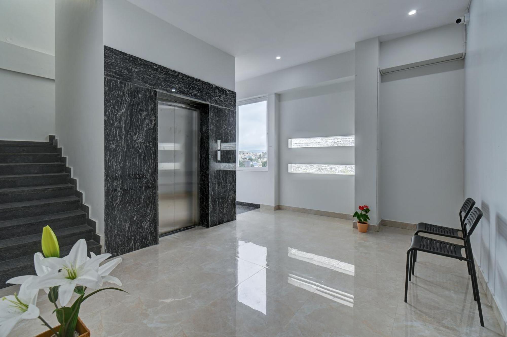 Hotel Cloud 9 Luxury Stay Mysore Εξωτερικό φωτογραφία