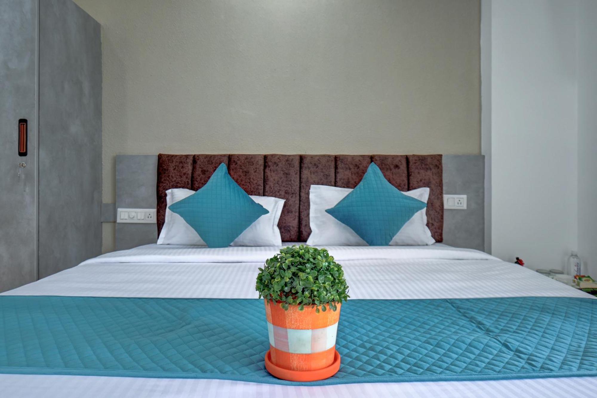 Hotel Cloud 9 Luxury Stay Mysore Εξωτερικό φωτογραφία